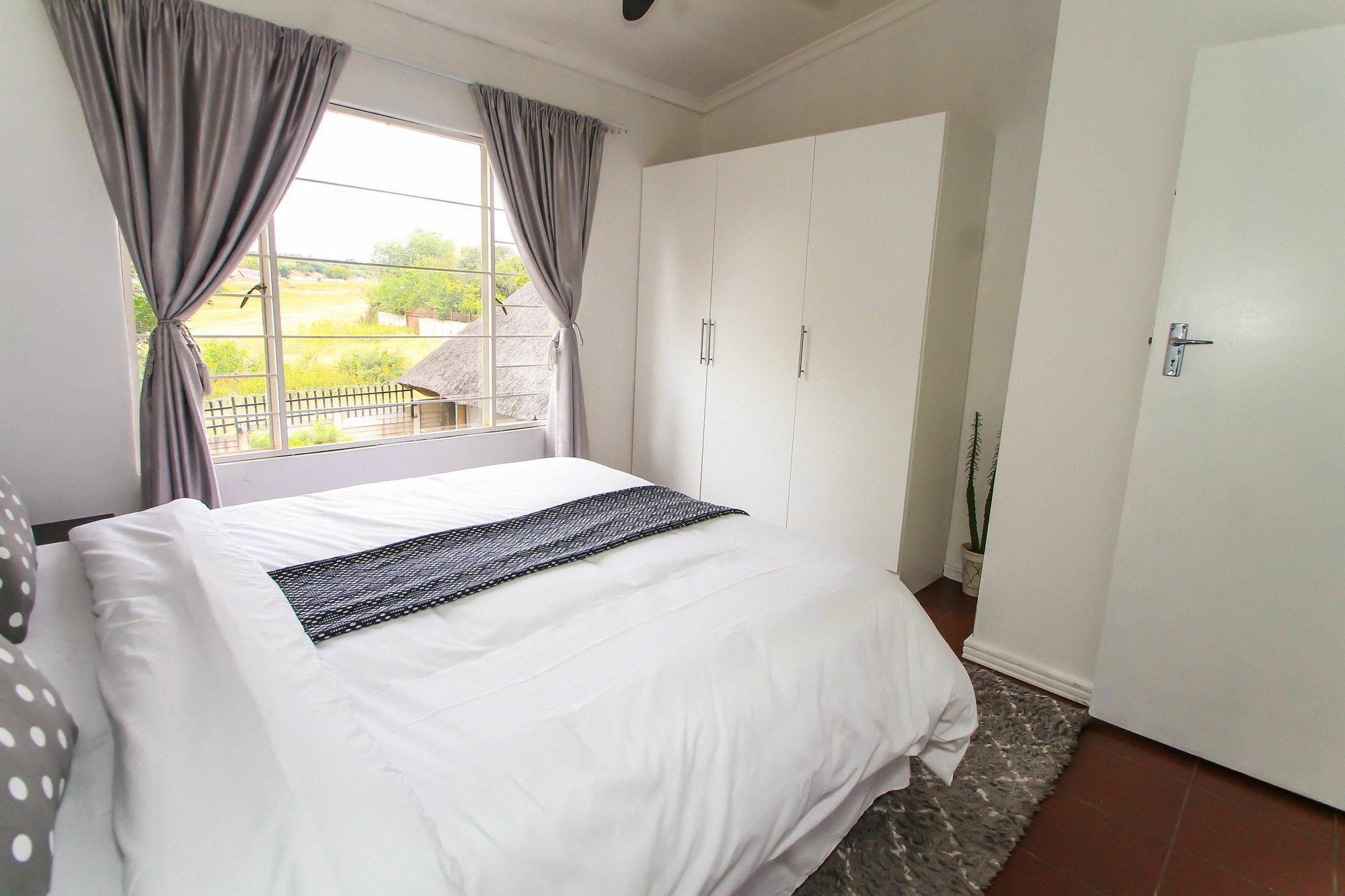 The Bedford Manor Hotel Centurion Ngoại thất bức ảnh