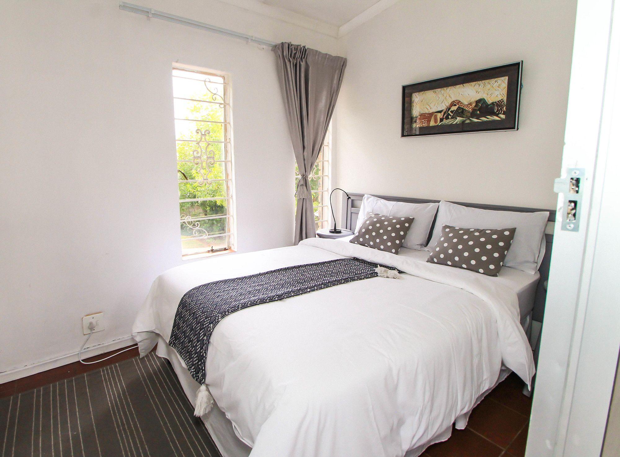 The Bedford Manor Hotel Centurion Ngoại thất bức ảnh